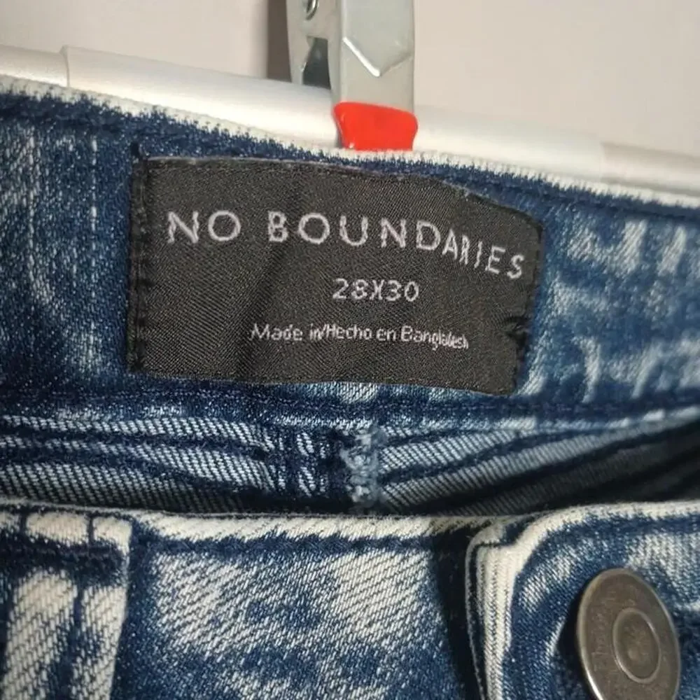 No Boundaries blue denim jeans